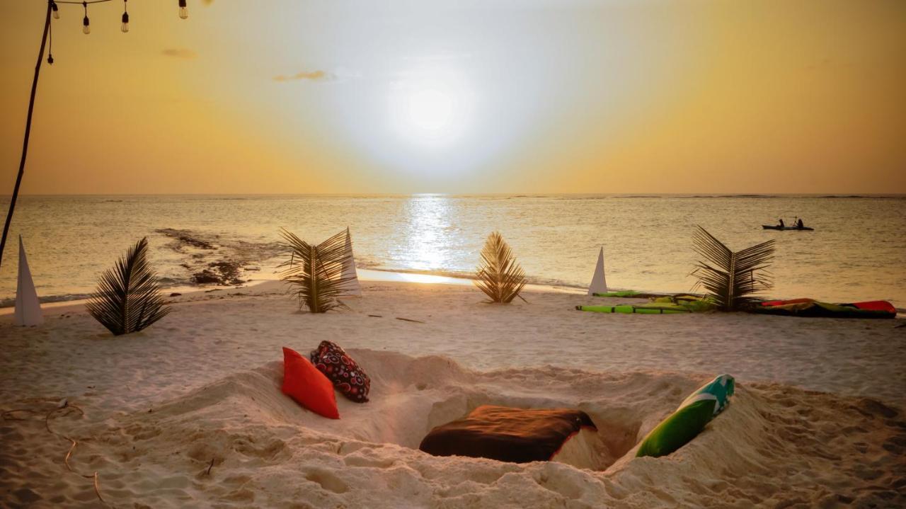 Отель Escapism Maldives Фериду Экстерьер фото